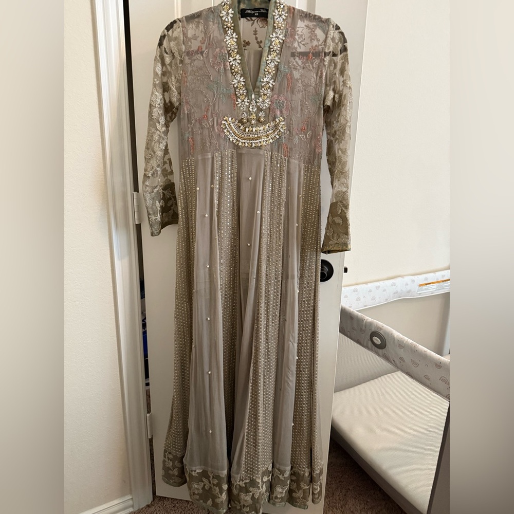 Fatima Khan: Pakistani designer